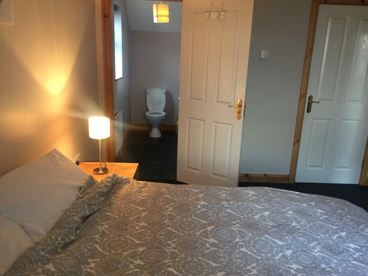 Glendona Lodge Glenavy Экстерьер фото